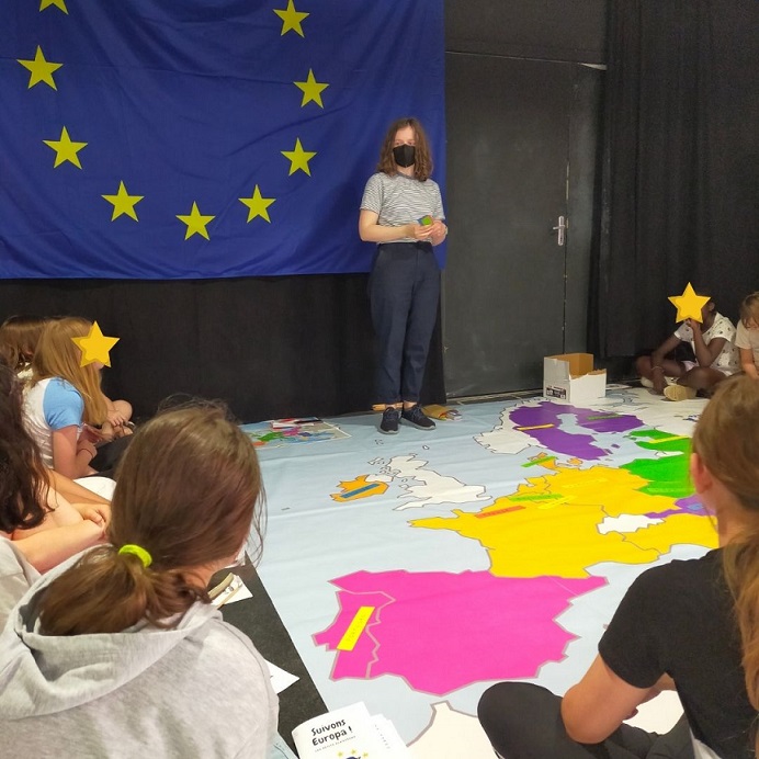 10 mai Petits européens anonymisé petit format